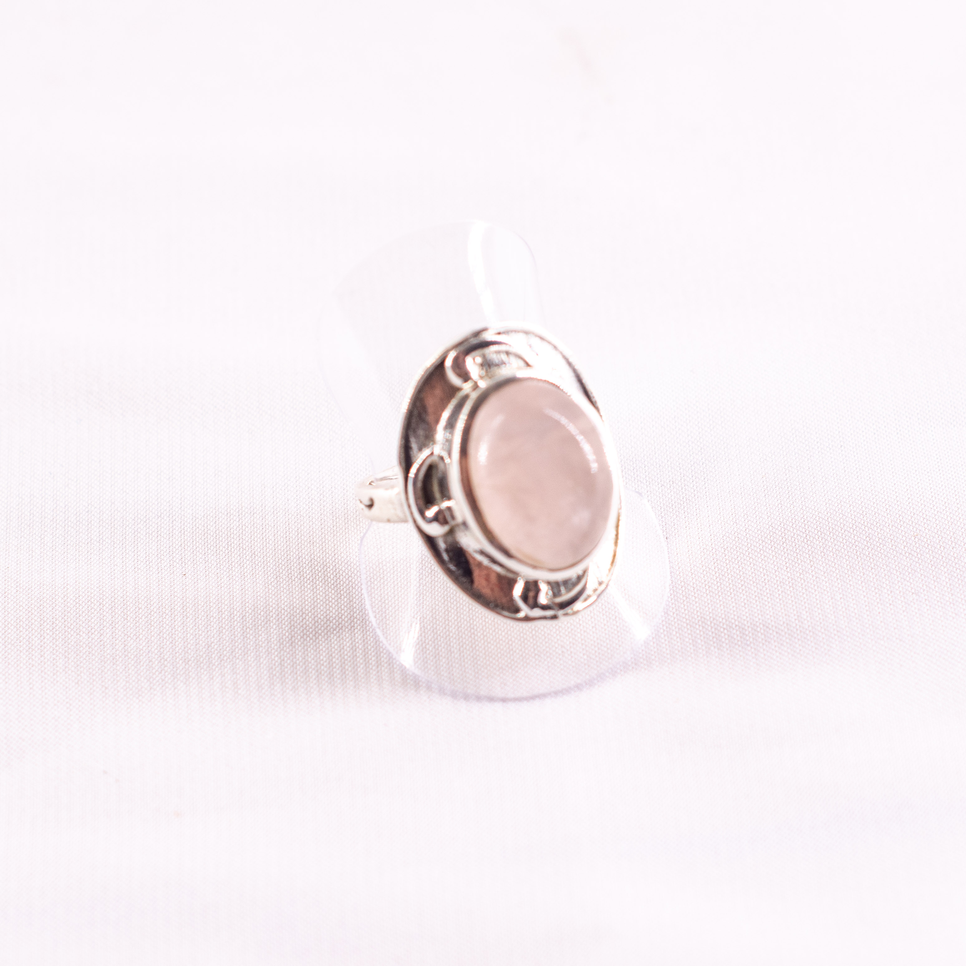 Anillo ajustable cuarzo rosa