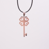 Colgante llave de la suerte