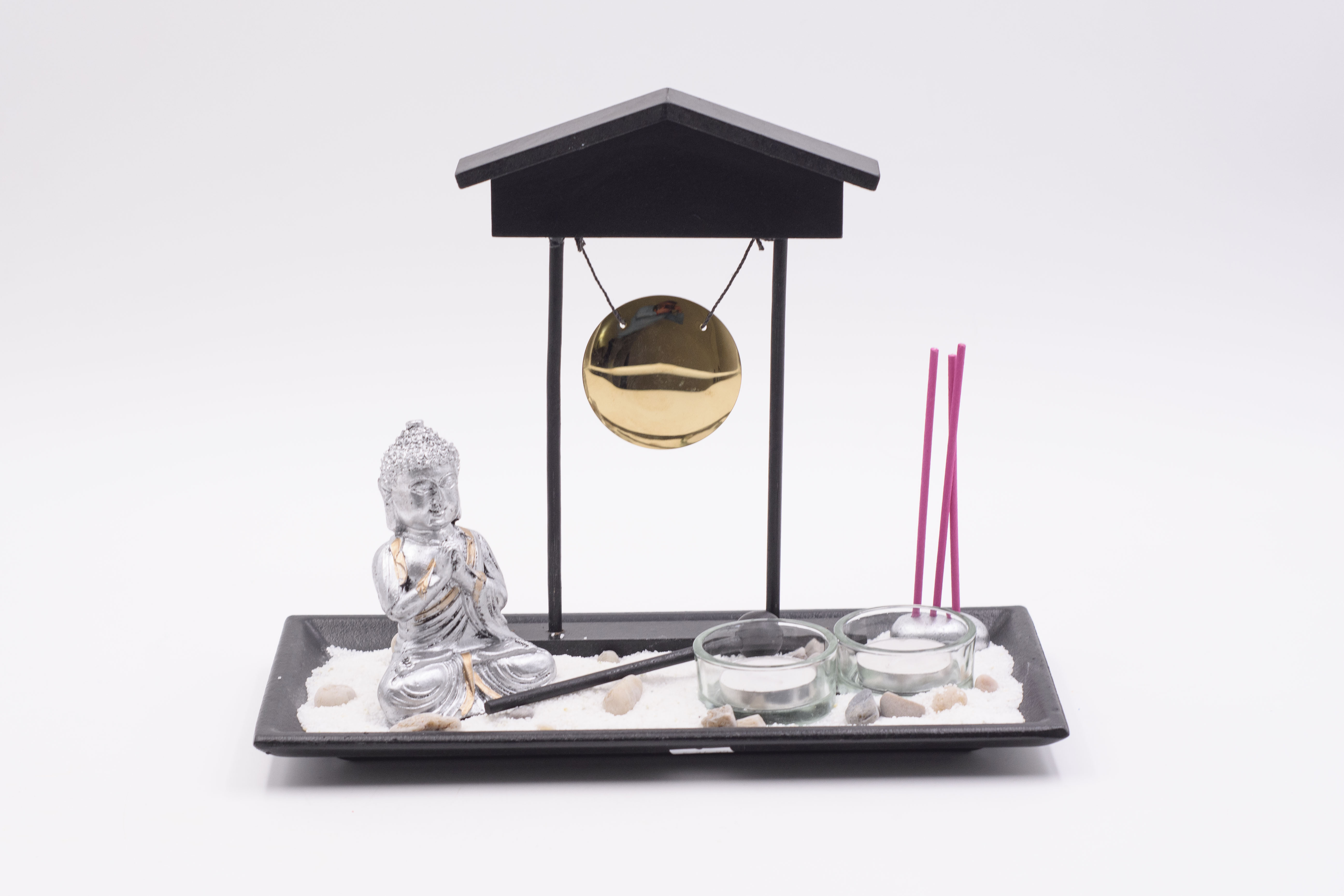 Jardín zen con gong