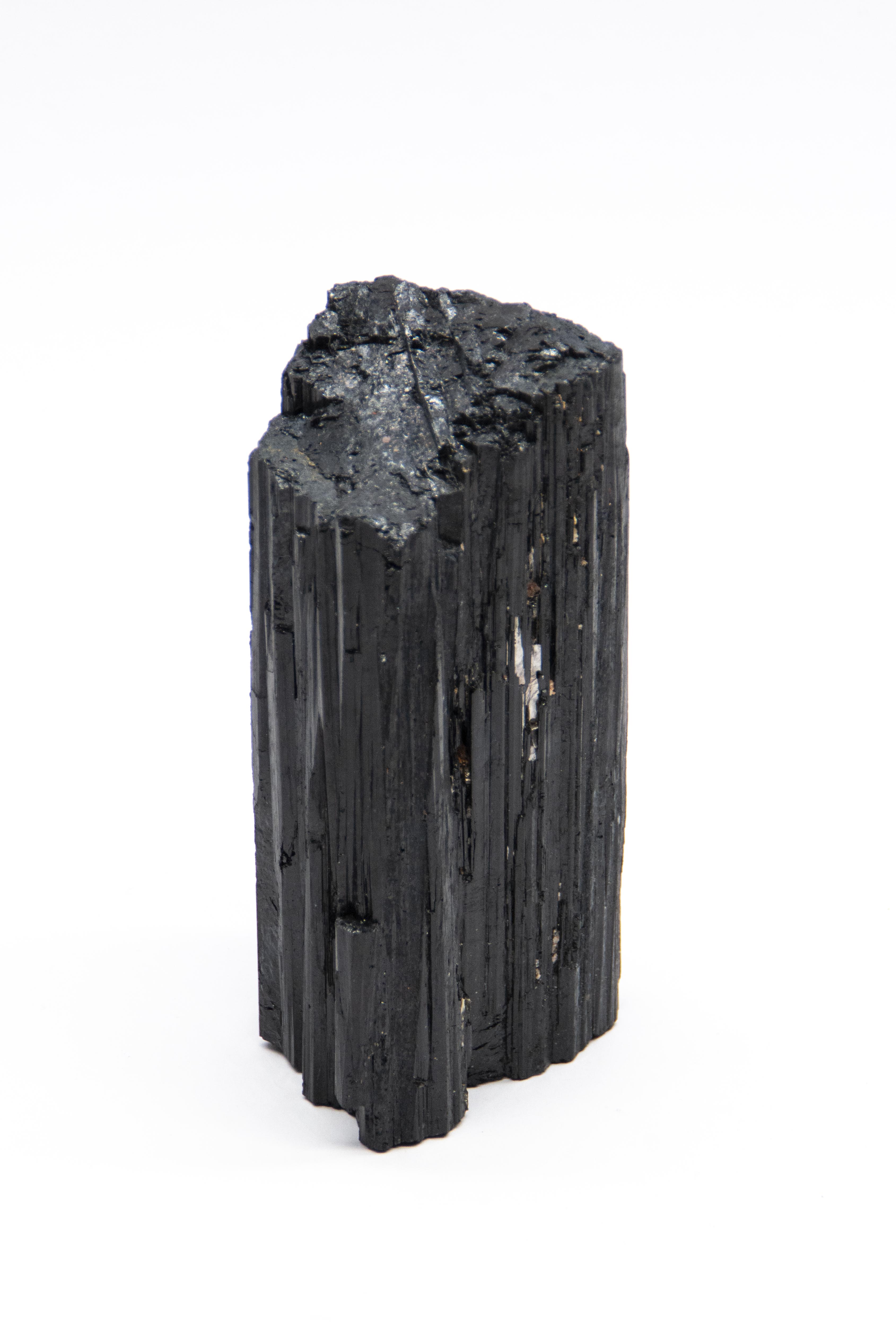 Turmalina en bruto 650gr